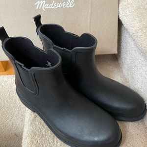 Madewell Chelsea rain boots.  NEW in box.  Size 9